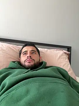 LATINMOBB online show from December 3, 2024, 7:28 pm