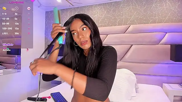 Snapshot of ChloeTayylor_ chatting on October 25, 2025, 7:58 pm ChloeTayylor online show from October 25, 2025, 7:58 pm