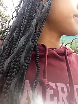 Snapshot of bonnie_18x chatting on November 29, 2025, 7:58 pm bonnie 18x online show from November 29, 2025, 7:58 pm