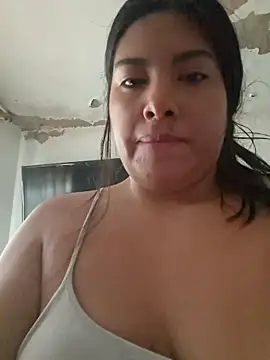 Snapshot of steisy325 chatting on July 23, 2026, 1:19 pm steisy325 online show from July 23, 2026, 1:19 pm