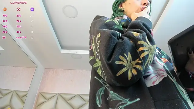 Snapshot of Im_gaia chatting on November 16, 2025, 12:10 pm Im gaia online show from November 16, 2025, 12:10 pm