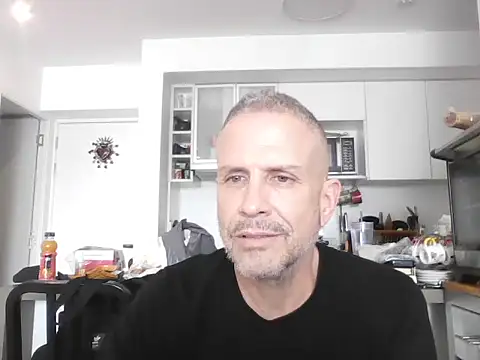 Diegoperrote682661 online show from December 14, 2025, 3:50 pm