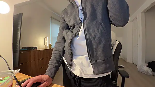 Dylansd online show from November 16, 2025, 1:38 pm