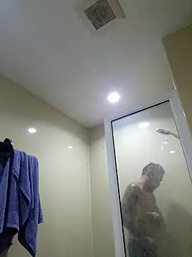 Snapshot of mileflav0r chatting on December 23, 2024, 4:55 am mileflav0r online show from December 23, 2024, 4:55 am