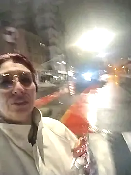 Perla Franco online show from November 4, 2025, 5:11 am