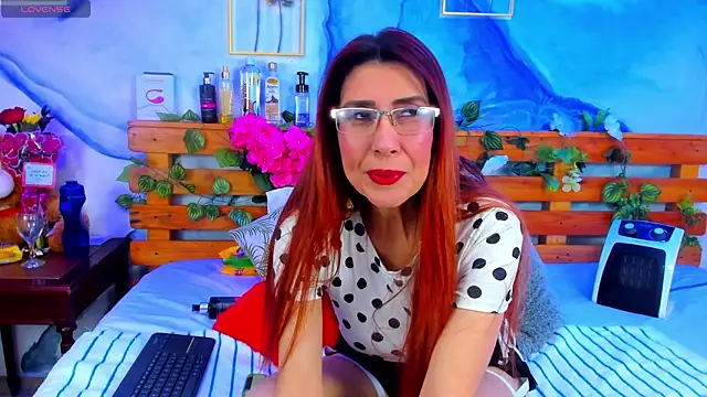 Perla Franco online show from March 11, 2025, 6:08 am