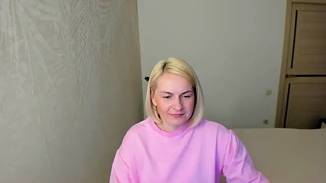 Alicee Gracee online show from April 25, 2026, 6:38 pm