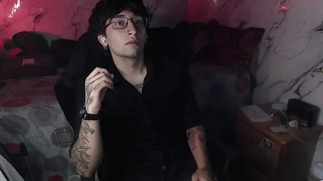 Dereck Dickson online show from April 19, 2026, 4:35 am