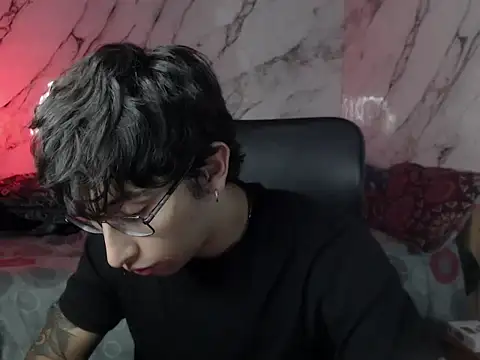 Dereck Dickson online show from March 30, 2026, 4:36 am