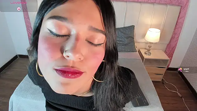 Snapshot of Malory_st chatting on January 22, 2025, 10:59 pm Malory st online show from January 22, 2025, 10:59 pm