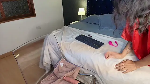 Snapshot of Malory_st chatting on February 18, 2025, 10:03 pm Malory st online show from February 18, 2025, 10:03 pm