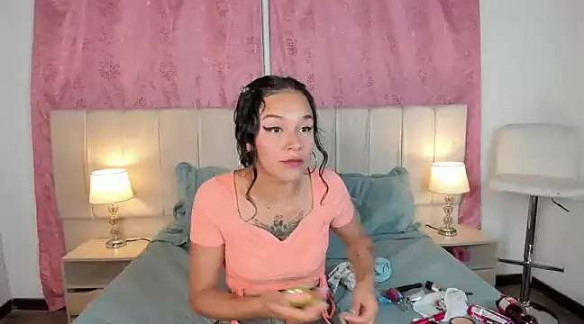 Snapshot of Malory_st chatting on February 8, 2025, 7:16 pm Malory st online show from February 8, 2025, 7:16 pm