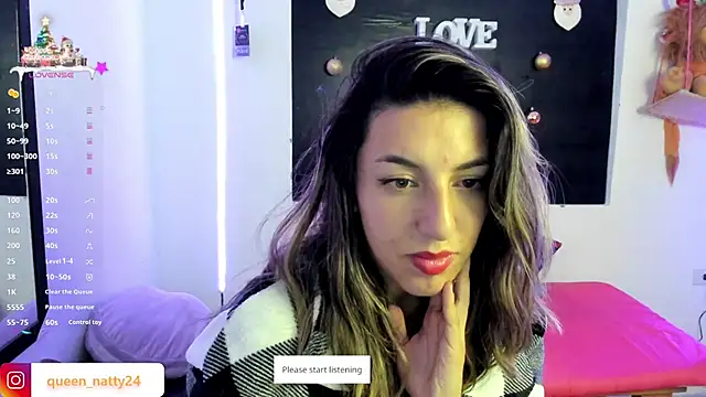 queen-natty online show from December 14, 2024, 2:33 am