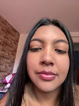 nicole fisherr online show from June 27, 2026, 8:26 pm