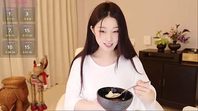 Lucky-baby online show from May 29, 2026, 2:01 pm