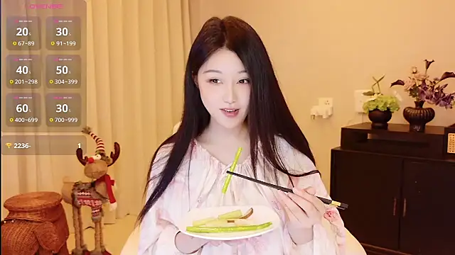 Lucky-baby online show from June 11, 2026, 2:14 pm