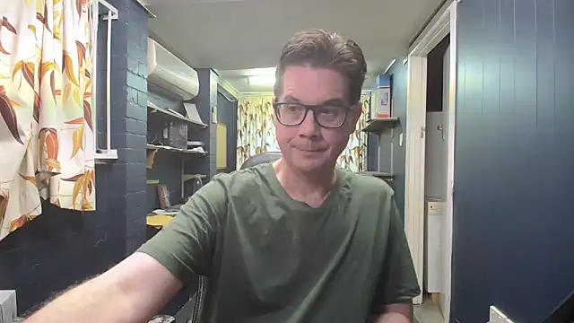 Snapshot of tilobinder chatting on March 7, 2026, 3:50 pm tilobinder online show from March 7, 2026, 3:50 pm