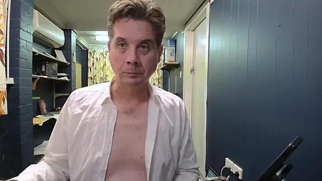 Snapshot of tilobinder chatting on March 14, 2026, 3:18 pm tilobinder online show from March 14, 2026, 3:18 pm