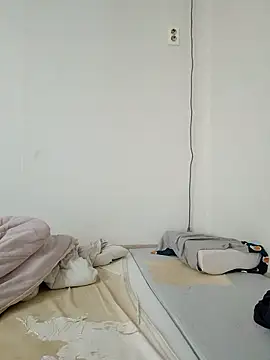 Snapshot of hello098712 chatting on November 13, 2025, 9:24 am hello098712 online show from November 13, 2025, 9:24 am