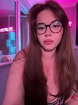 Snapshot of CutiePie3 chatting on January 9, 2026, 9:44 pm CutiePie3 online show from January 9, 2026, 9:44 pm