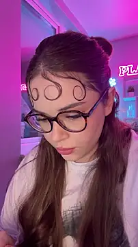 Snapshot of CutiePie3 chatting on February 17, 2026, 8:06 pm CutiePie3 online show from February 17, 2026, 8:06 pm