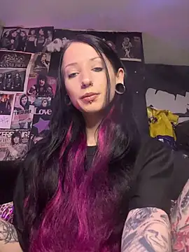 MissMidnightUK online show from February 27, 2026, 12:00 am