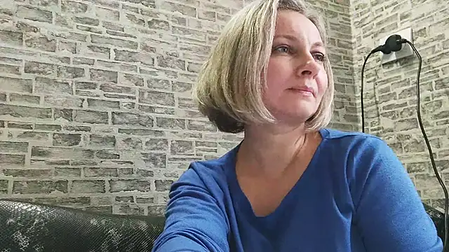 EdithManning online show from February 11, 2025, 12:25 pm