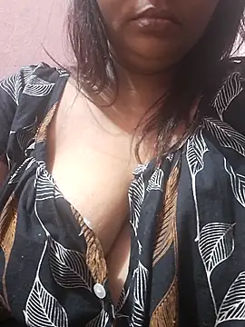 Hot-Anuska online show from February 8, 2026, 5:43 pm