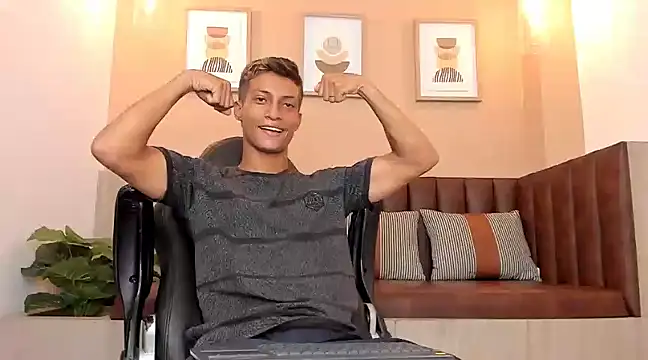 wolf james123 online show from February 14, 2025, 2:23 pm