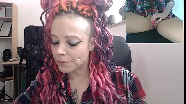 EdgesOfReality online show from February 16, 2026, 9:52 am