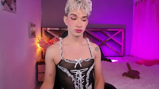 Cherry zayden  online show from April 1, 2026, 8:50 pm