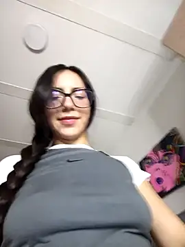 Snapshot of MissAfroditha chatting on December 16, 2025, 3:55 am MissAfroditha online show from December 16, 2025, 3:55 am