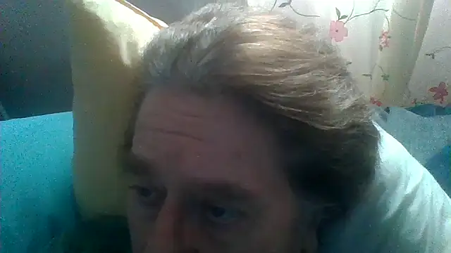 frankie7inch online show from May 19, 2026, 9:00 pm