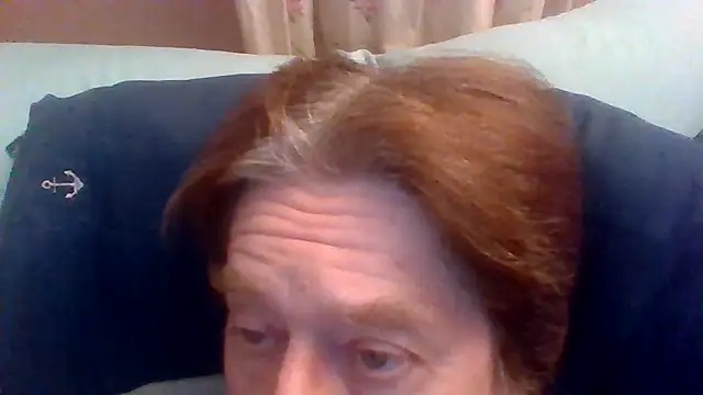 Snapshot of frankie7inch chatting on June 5, 2026, 6:52 am frankie7inch online show from June 5, 2026, 6:52 am