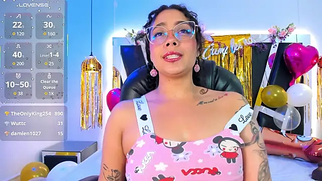 antonelllepiercee online show from February 13, 2026, 11:38 pm