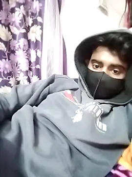 piyush 7inch online show from December 10, 2024, 7:43 pm