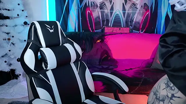 Aurora Natsuki online show from December 14, 2025, 11:16 am