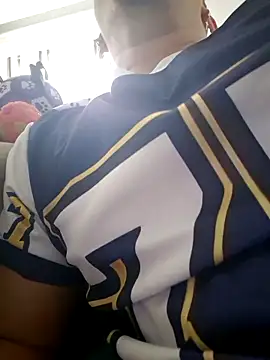 dragon1006 online show from October 26, 2025, 8:31 pm