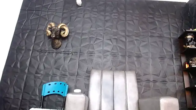 Snapshot of Hanna_Fox_69 chatting on October 11, 2025, 11:44 am Hanna Fox 69 online show from October 11, 2025, 11:44 am