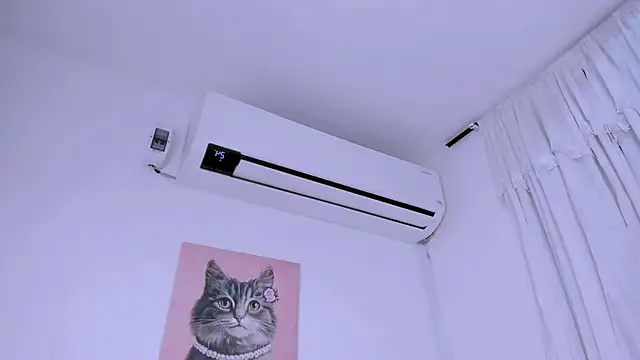 Snapshot of Fernanda_brown18 chatting on September 18, 2025, 9:18 pm Fernanda brown18 online show from September 18, 2025, 9:18 pm