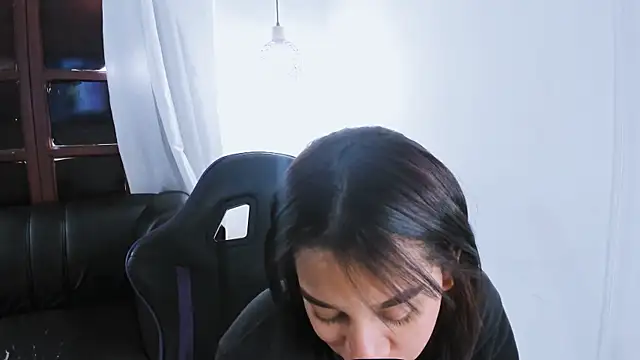 Snapshot of Fernanda_brown18 chatting on September 23, 2025, 7:32 pm Fernanda brown18 online show from September 23, 2025, 7:32 pm