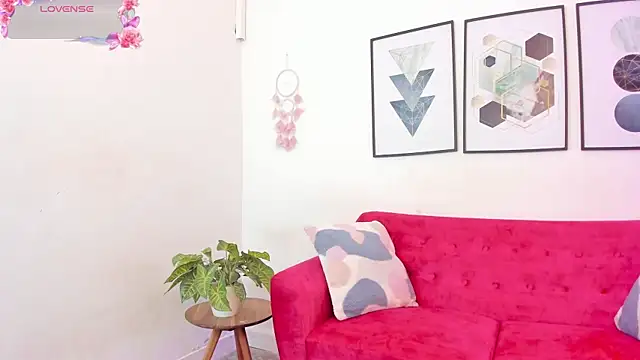 Abriil7 online show from November 26, 2025, 3:28 am