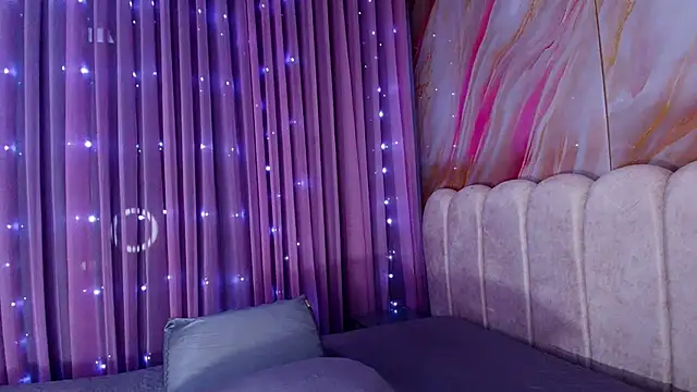 mia stanfort online show from February 23, 2026, 7:14 pm