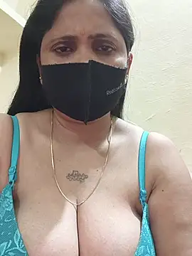 Snapshot of Neha8923 chatting on February 13, 2026, 3:56 pm Neha8923 online show from February 13, 2026, 3:56 pm