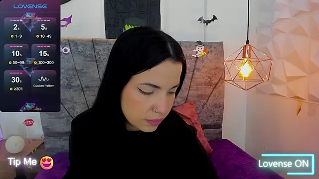 tatiana sc online show from October 11, 2025, 12:28 pm