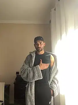 Snapshot of ali_babachapter2 chatting on January 18, 2025, 11:43 am ali babachapter2 online show from January 18, 2025, 11:43 am