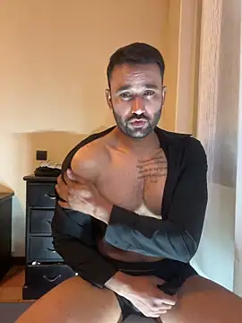 Snapshot of ali_babachapter2 chatting on January 6, 2025, 9:22 pm ali babachapter2 online show from January 6, 2025, 9:22 pm