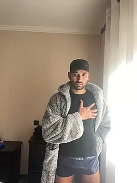 Snapshot of ali_babachapter2 chatting on January 25, 2025, 11:02 am ali babachapter2 online show from January 25, 2025, 11:02 am