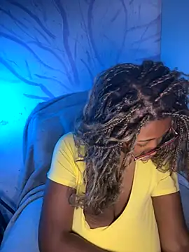 Snapshot of Daniela518 chatting on November 3, 2025, 8:34 pm Daniela518 online show from November 3, 2025, 8:34 pm