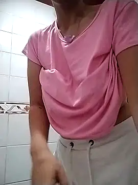 Snapshot of Lucianaferro_ chatting on April 26, 2026, 3:42 pm Lucianaferro online show from April 26, 2026, 3:42 pm